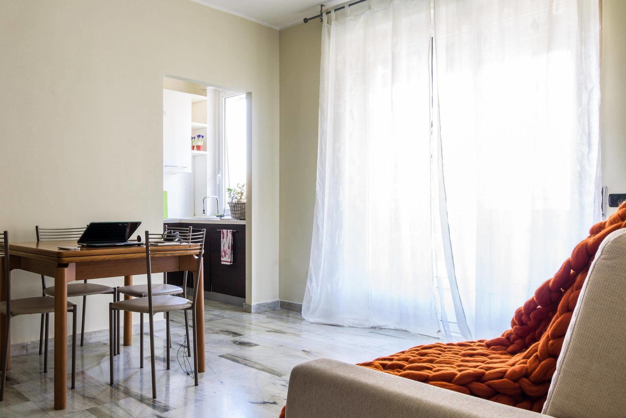 Alcuino Apartment Milano Eksteriør bilde