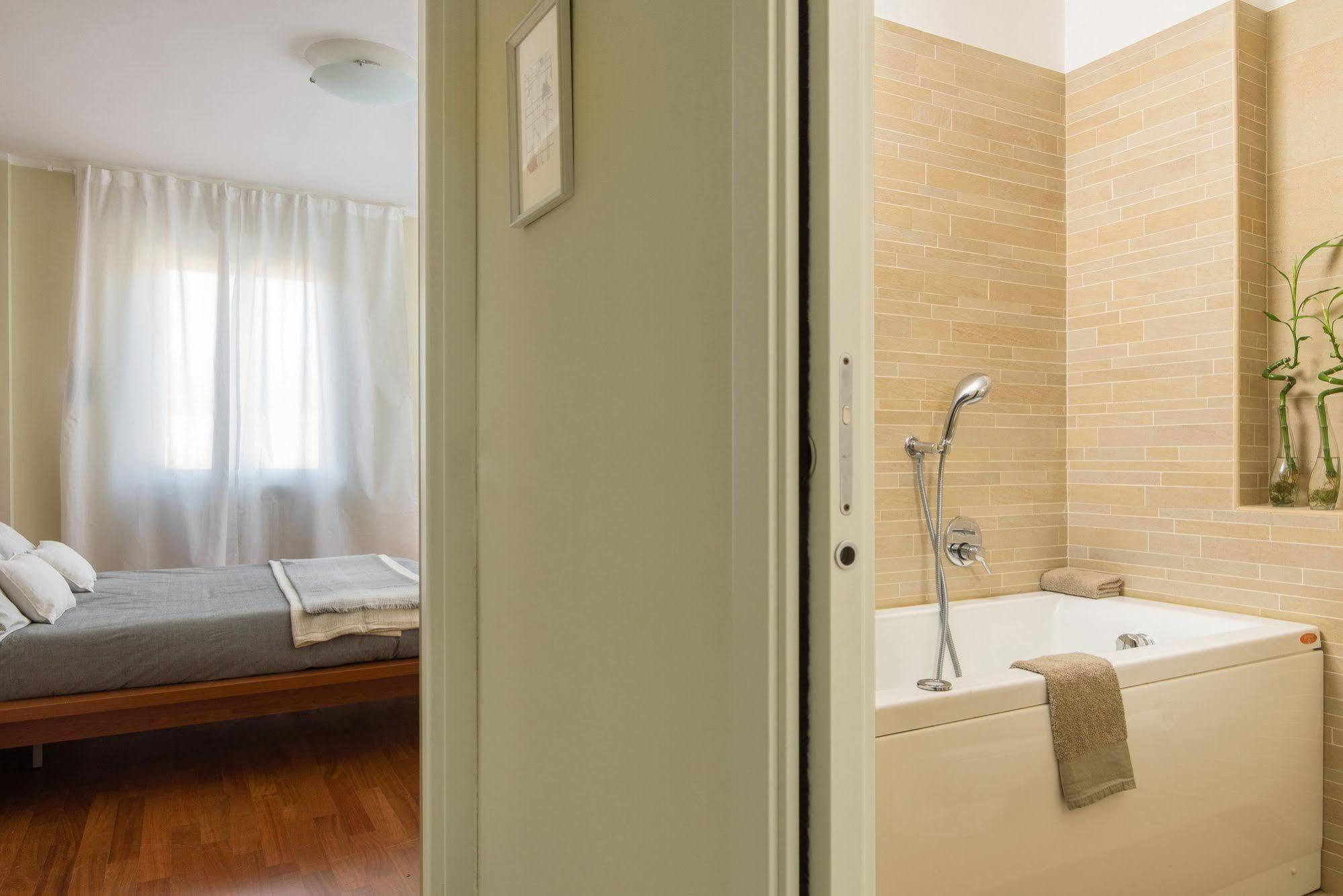 Alcuino Apartment Milano Eksteriør bilde